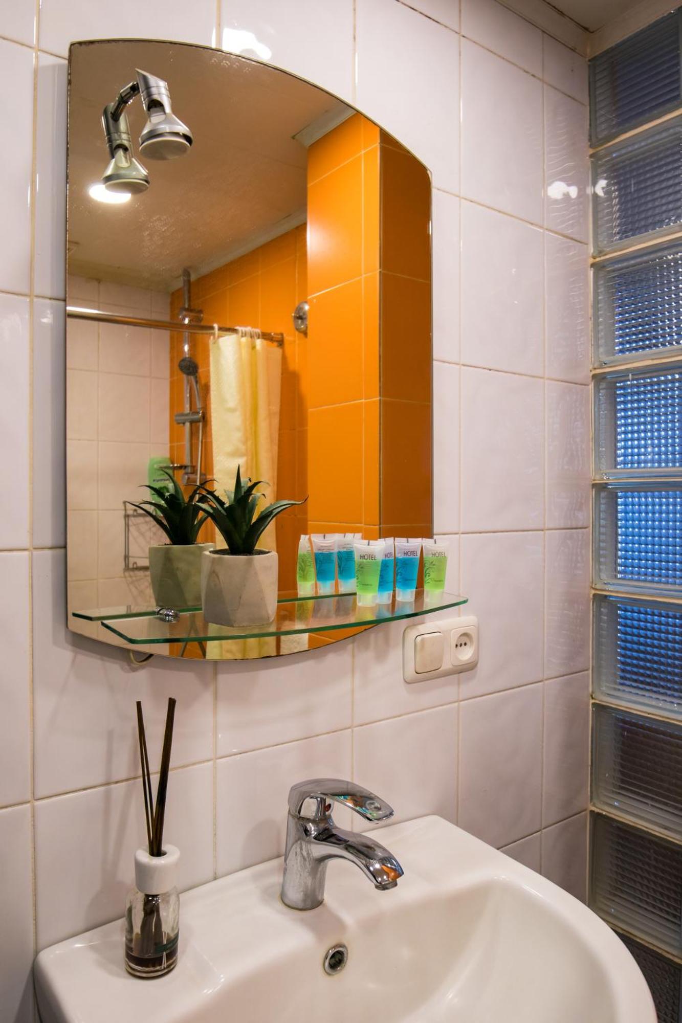 Residence Nalbandyan 96 Ереван Екстериор снимка