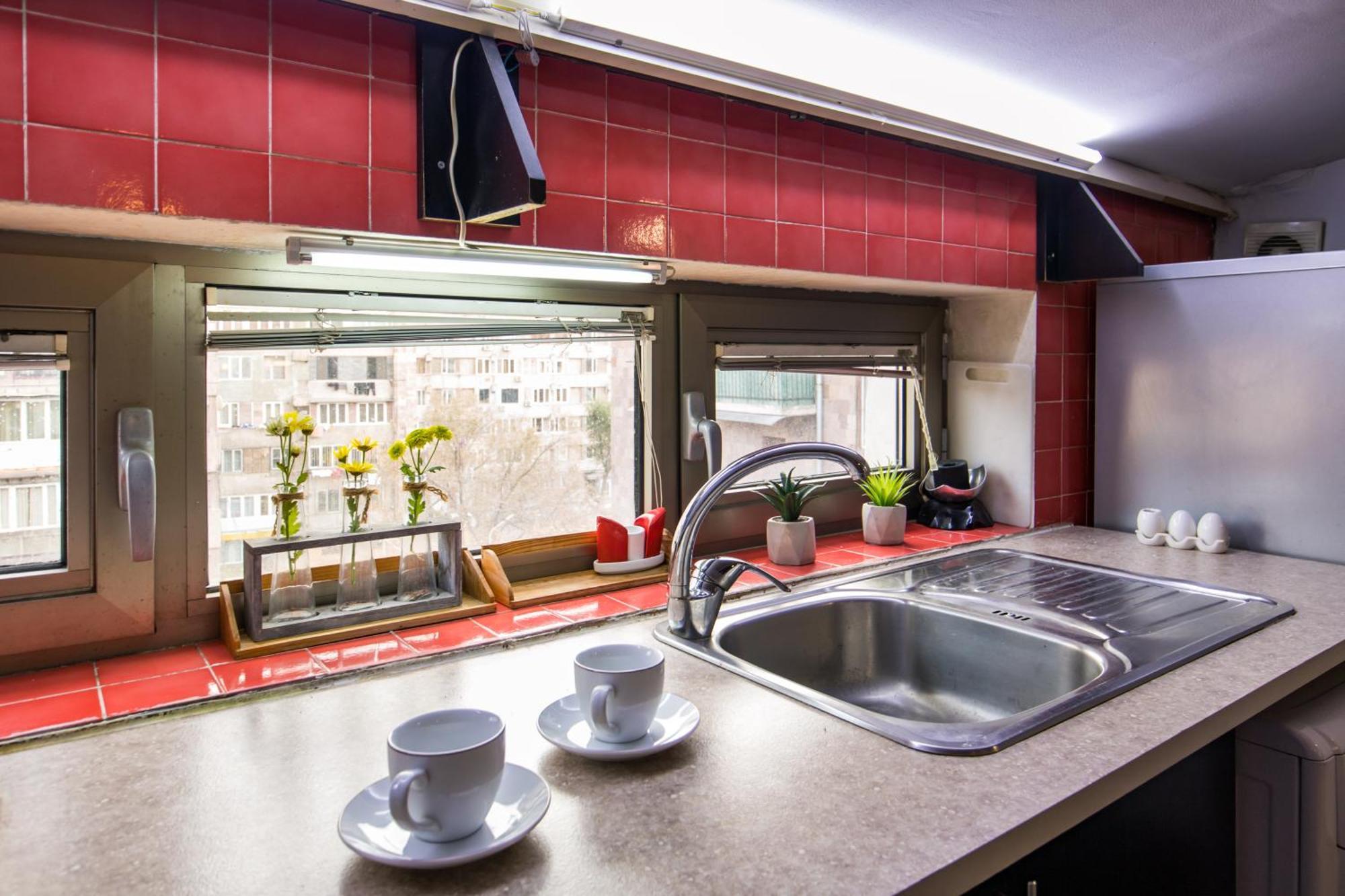 Residence Nalbandyan 96 Ереван Екстериор снимка